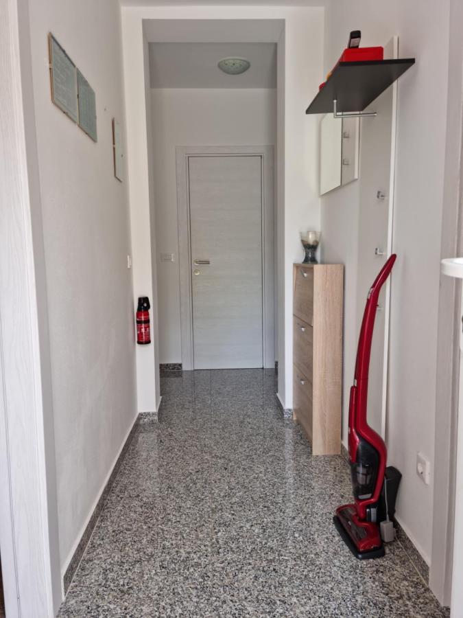 Appartments D&D Peroj Bagian luar foto