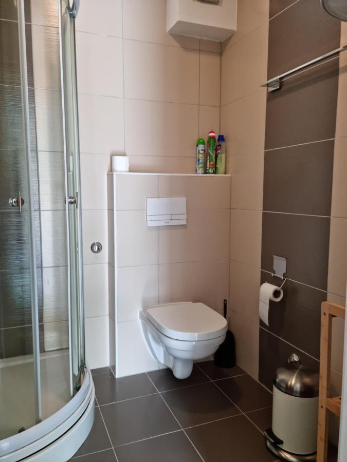 Appartments D&D Peroj Bagian luar foto